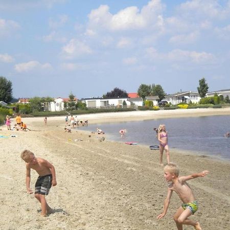 Stacaravan Huren In Het Hart Van Bosrijk Drenthe Op Recreatiepark De Tien Heugten Schoonloo Exterior foto